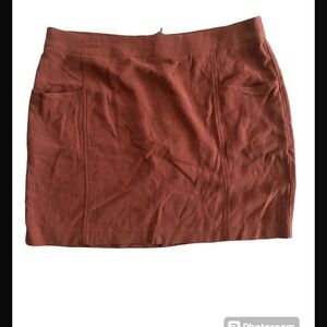 Forever 21 skirt with pockets